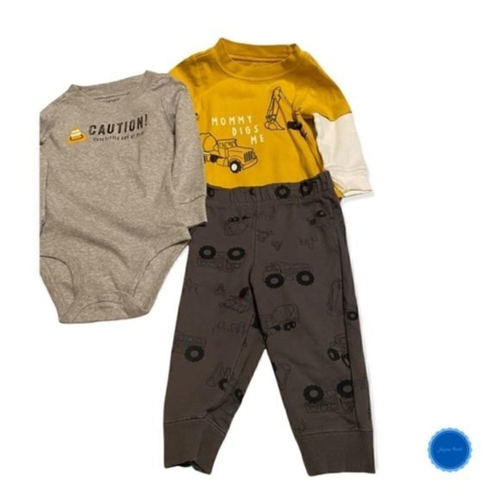 2 Carter’s Boy’s 3 piece outfit - Picture 5 of 7